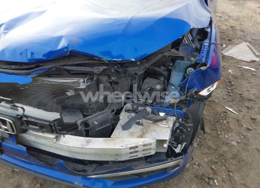 Photo 6 of 2020 Honda Civic LX (VIN 19XFC2F64LE011250)