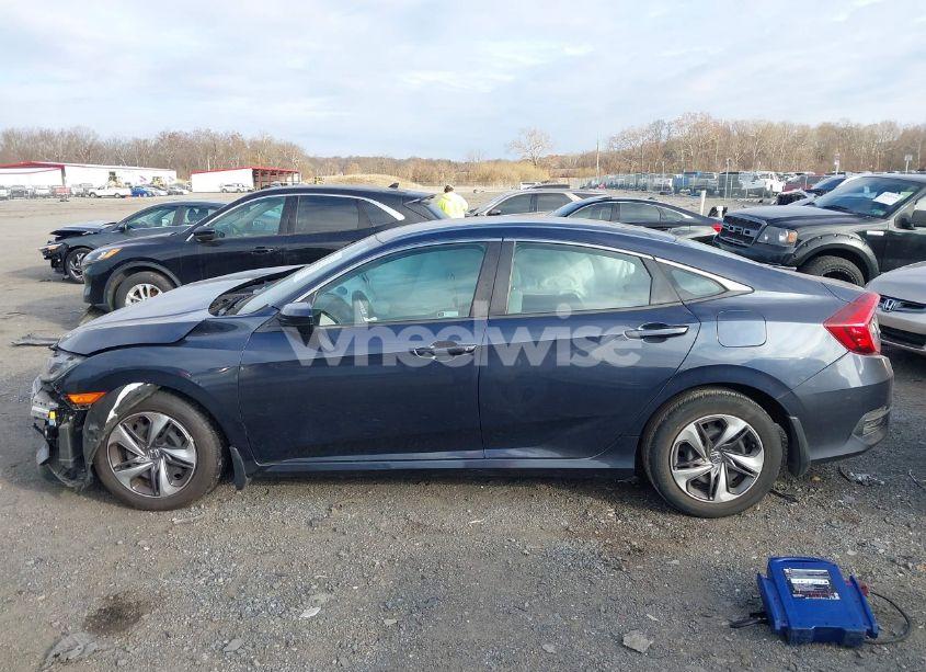 Photo 14 of 2020 Honda Civic LX (VIN 19XFC2F64LE211335)