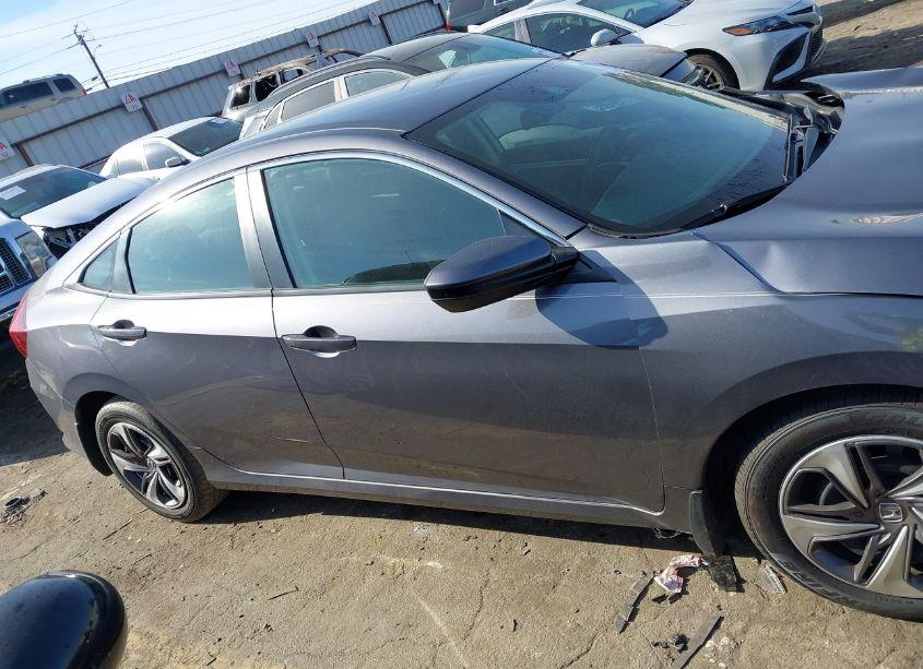 Photo 13 of 2019 Honda Civic LX (VIN 19XFC2F65KE011272)