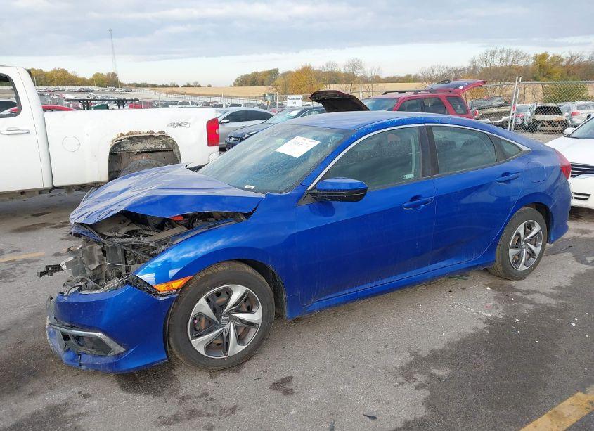 Photo 2 of 2019 Honda Civic LX (VIN 19XFC2F65KE013877)