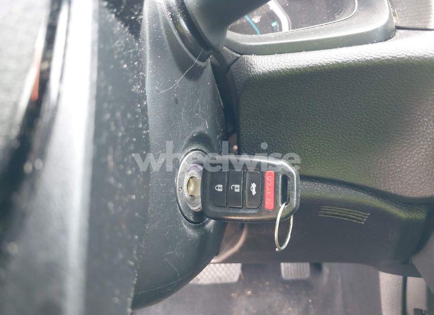 Photo 11 of 2019 Honda Civic LX (VIN 19XFC2F65KE015967)