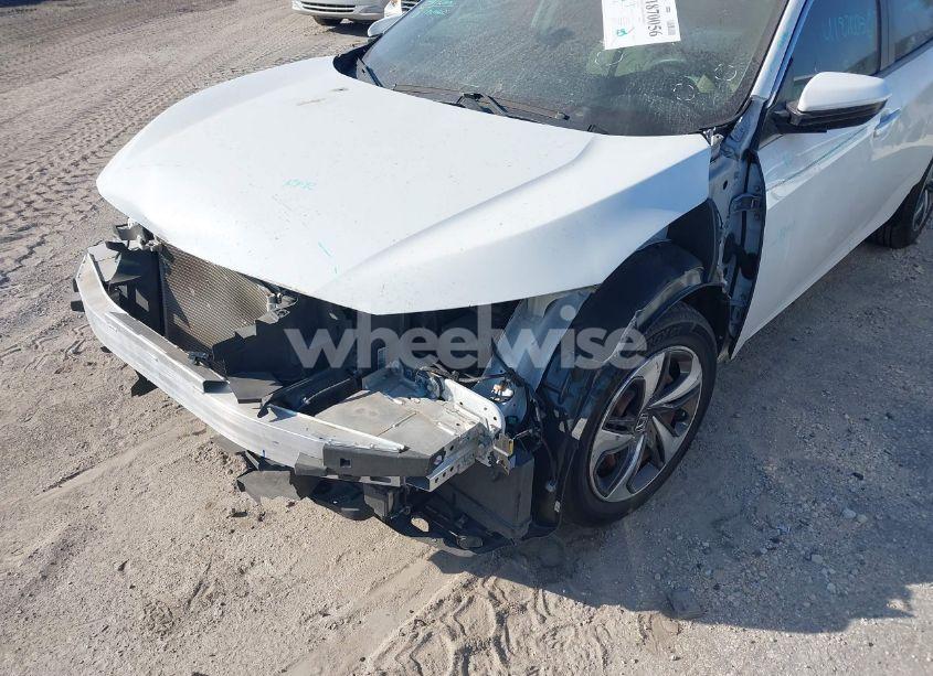 Photo 18 of 2019 Honda Civic LX (VIN 19XFC2F65KE015967)