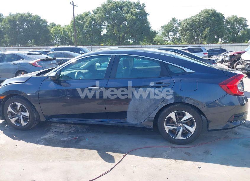 Photo 14 of 2019 Honda Civic LX (VIN 19XFC2F65KE027701)