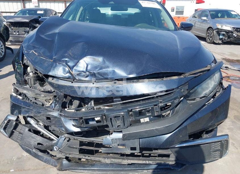 Photo 6 of 2019 Honda Civic LX (VIN 19XFC2F65KE027701)