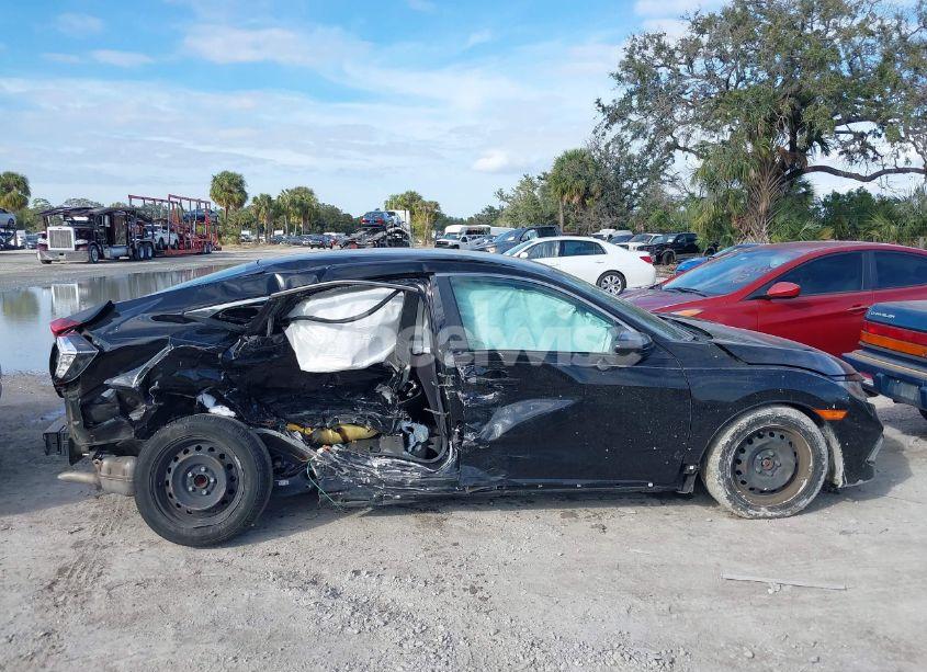 Photo 13 of 2019 Honda Civic LX (VIN 19XFC2F65KE029450)