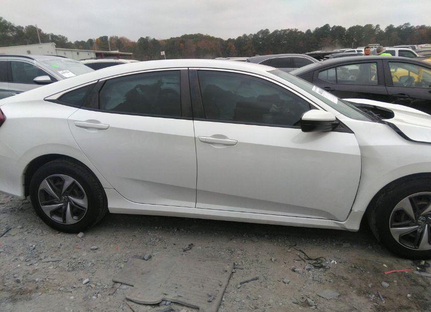 Photo 13 of 2019 Honda Civic LX (VIN 19XFC2F65KE033174)