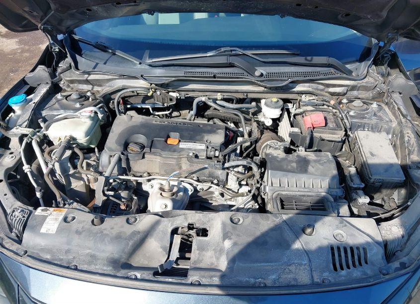 Photo 10 of 2019 Honda Civic LX (VIN 19XFC2F65KE034521)