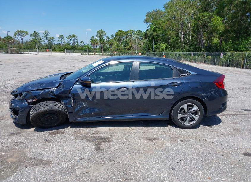 Photo 14 of 2019 Honda Civic LX (VIN 19XFC2F65KE038312)