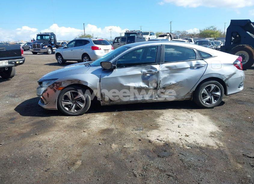 Photo 6 of 2019 Honda Civic LX (VIN 19XFC2F65KE044871)