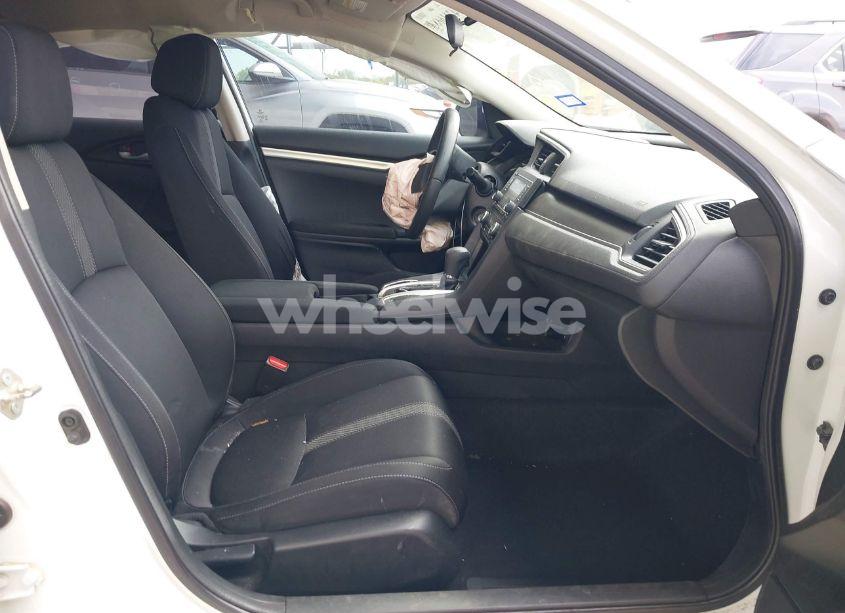 Photo 5 of 2019 Honda Civic LX (VIN 19XFC2F65KE049844)