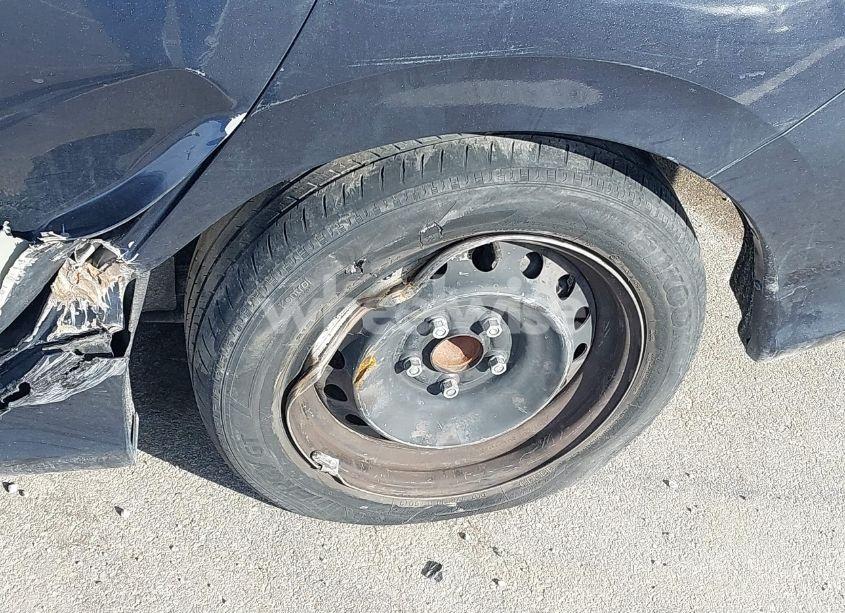 Photo 19 of 2020 Honda Civic LX (VIN 19XFC2F65LE027389)