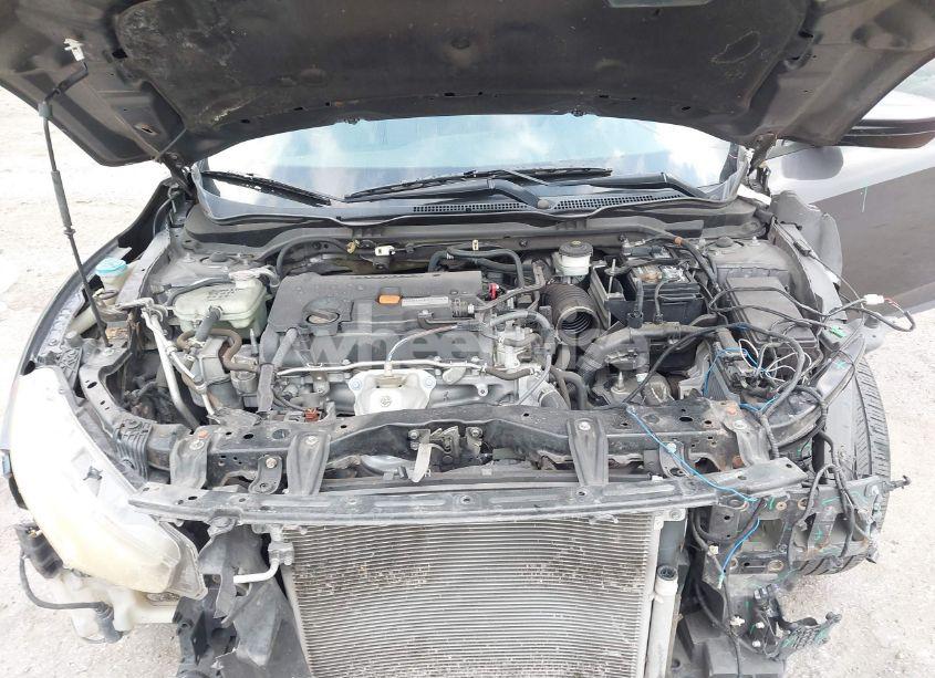 Photo 10 of 2019 Honda Civic LX (VIN 19XFC2F66KE024399)