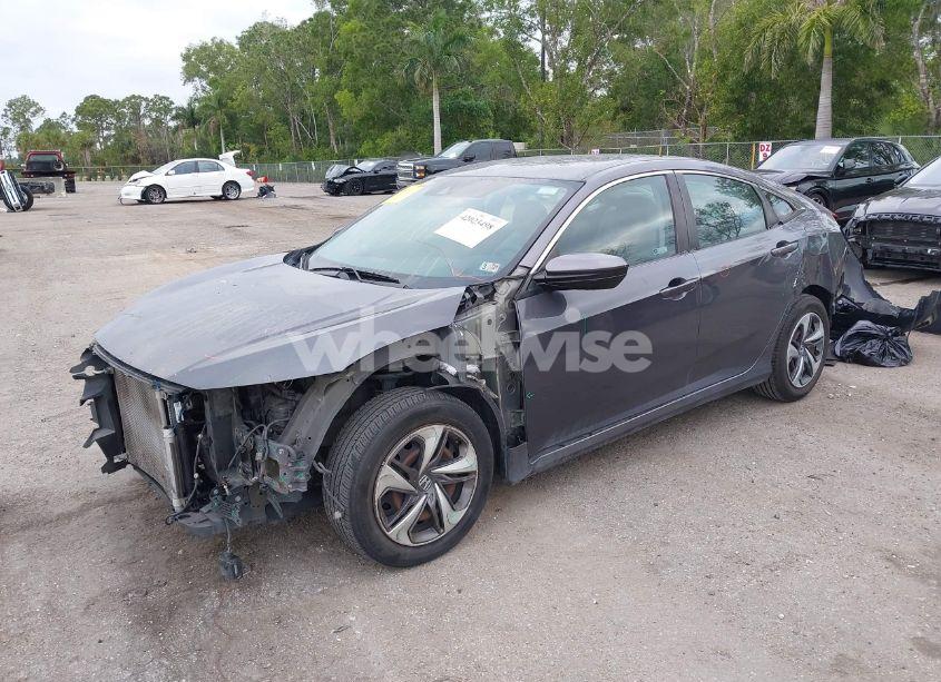 Photo 2 of 2019 Honda Civic LX (VIN 19XFC2F66KE024399)