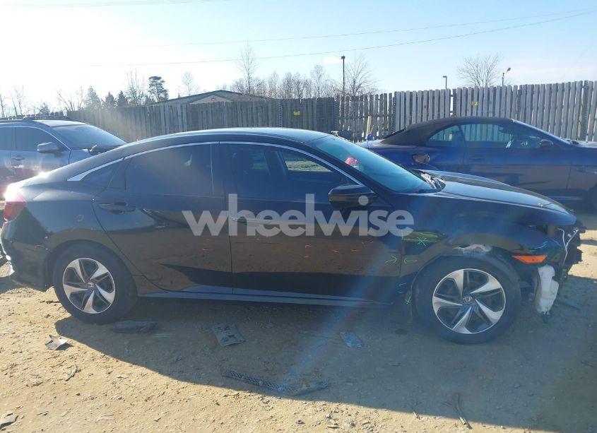 Photo 14 of 2019 Honda Civic LX (VIN 19XFC2F66KE029456)