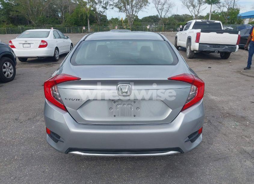 Photo 16 of 2019 Honda Civic LX (VIN 19XFC2F66KE035760)