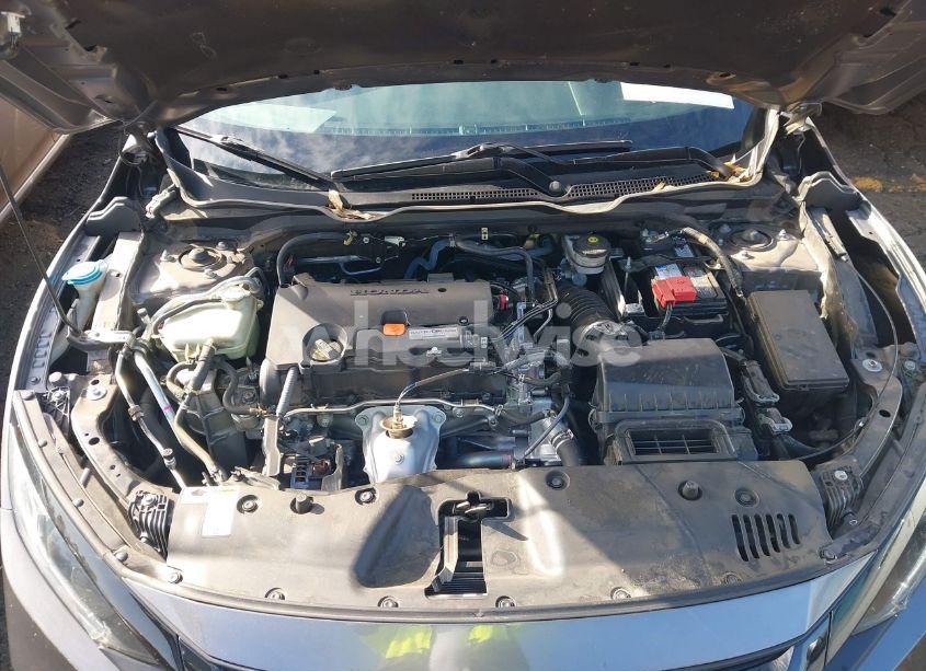 Photo 10 of 2019 Honda Civic LX (VIN 19XFC2F66KE039694)