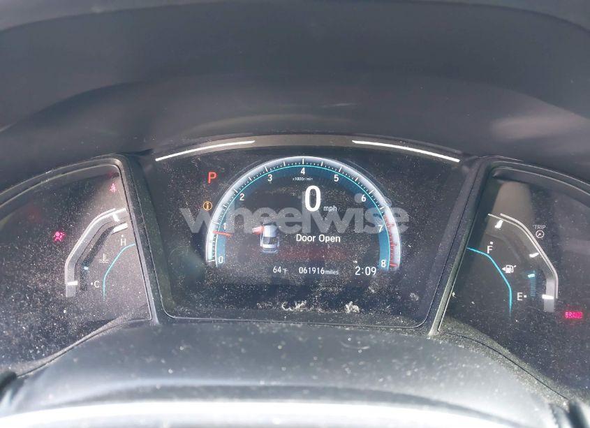Photo 7 of 2019 Honda Civic LX (VIN 19XFC2F66KE039694)