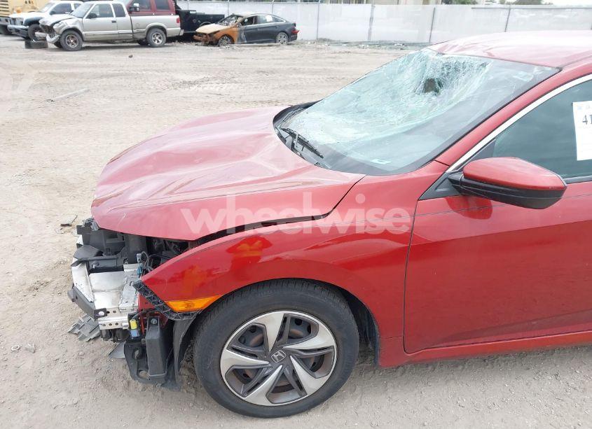 Photo 18 of 2019 Honda Civic LX (VIN 19XFC2F66KE042238)