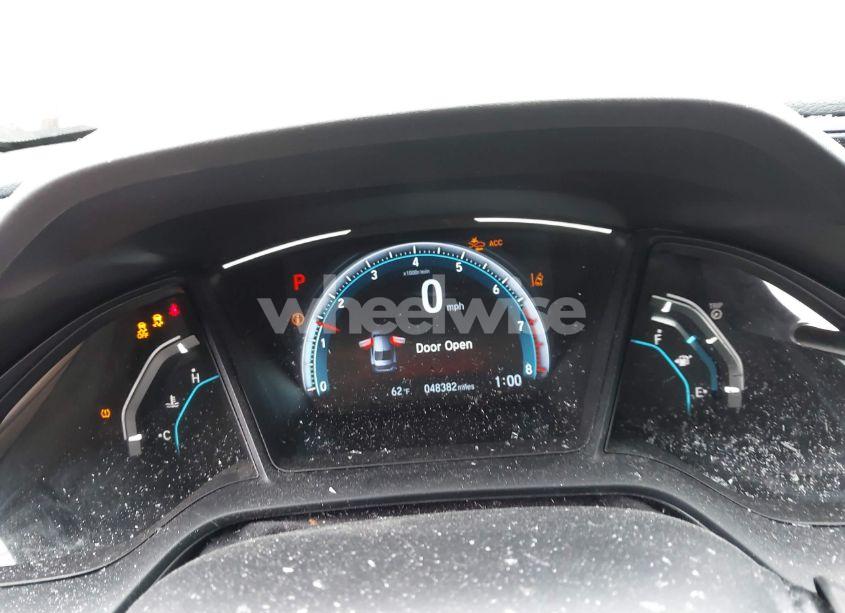 Photo 7 of 2019 Honda Civic LX (VIN 19XFC2F66KE042238)