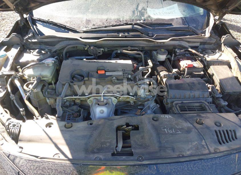 Photo 10 of 2019 Honda Civic LX (VIN 19XFC2F66KE047035)