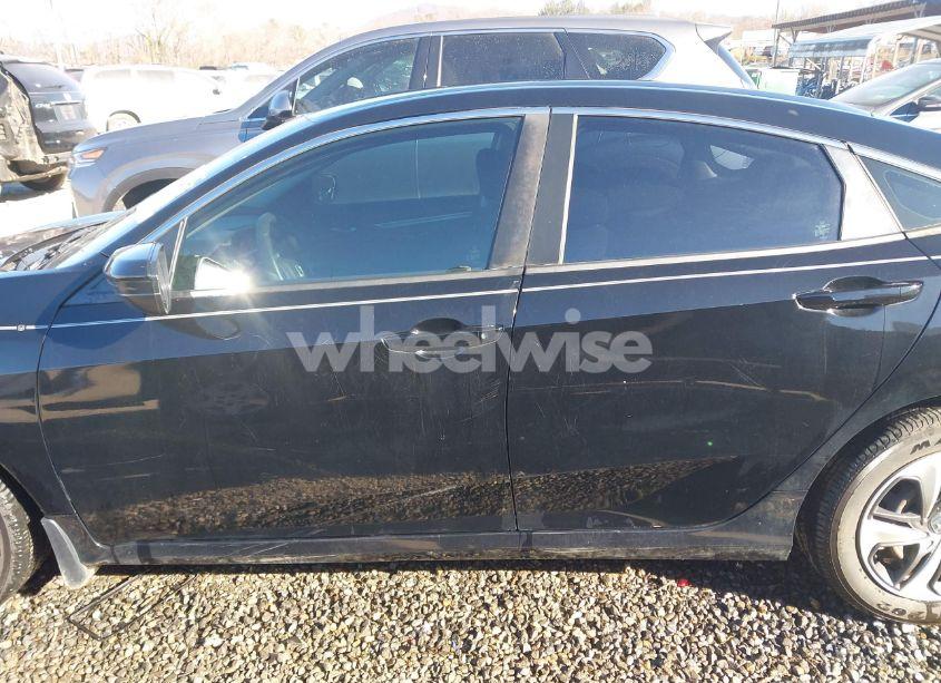 Photo 15 of 2019 Honda Civic LX (VIN 19XFC2F66KE047035)