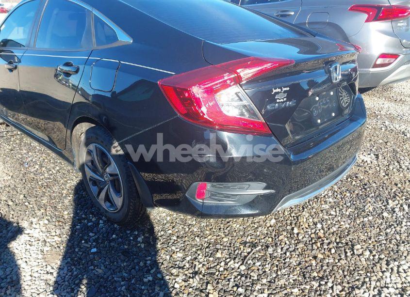 Photo 18 of 2019 Honda Civic LX (VIN 19XFC2F66KE047035)
