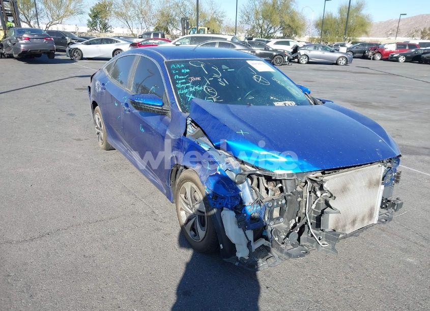 2019 Honda Civic LX (VIN 19XFC2F66KE202361) main photo