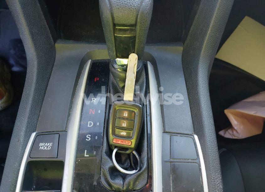 Photo 11 of 2019 Honda Civic LX (VIN 19XFC2F66KE202361)