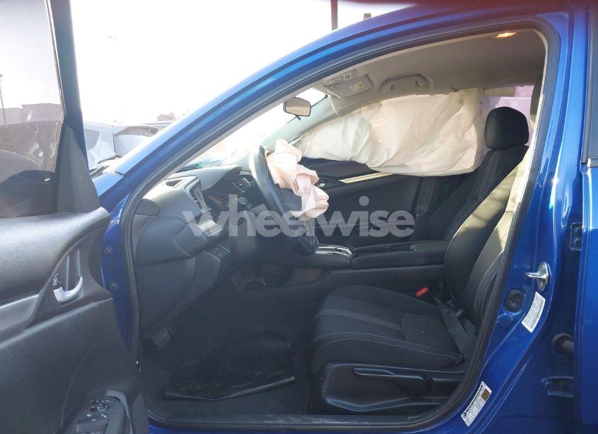 Photo 5 of 2019 Honda Civic LX (VIN 19XFC2F66KE202361)