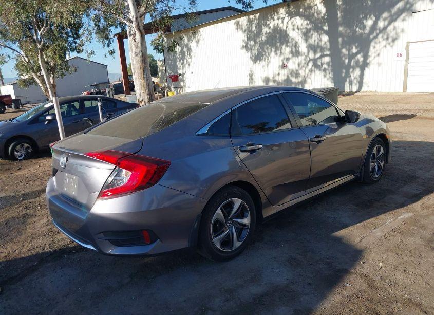 Photo 4 of 2020 Honda Civic LX (VIN 19XFC2F66LE203625)