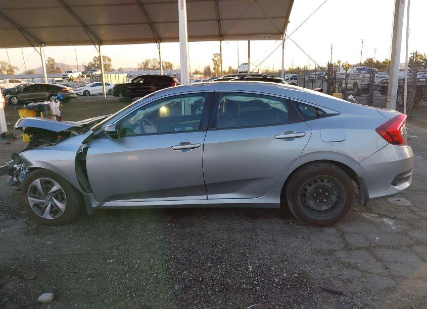 Photo 14 of 2020 Honda Civic LX (VIN 19XFC2F66LE207870)