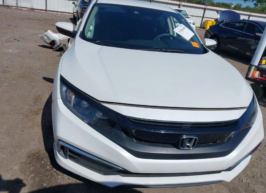 Photo 13 of 2019 Honda Civic LX (VIN 19XFC2F67KE009555)