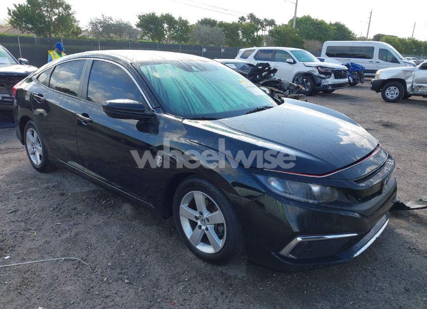 2019 Honda Civic LX (VIN 19XFC2F67KE017168) main photo