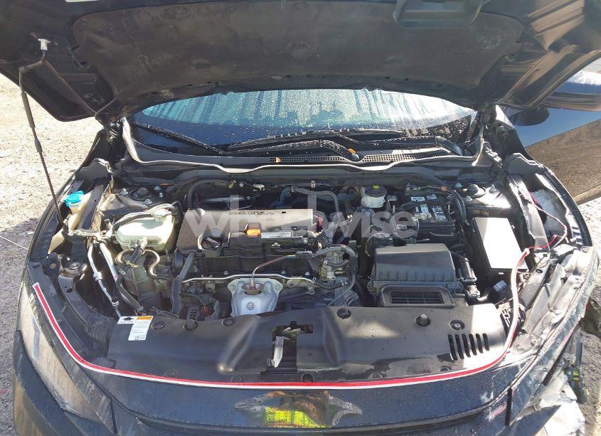 Photo 10 of 2019 Honda Civic LX (VIN 19XFC2F67KE017168)