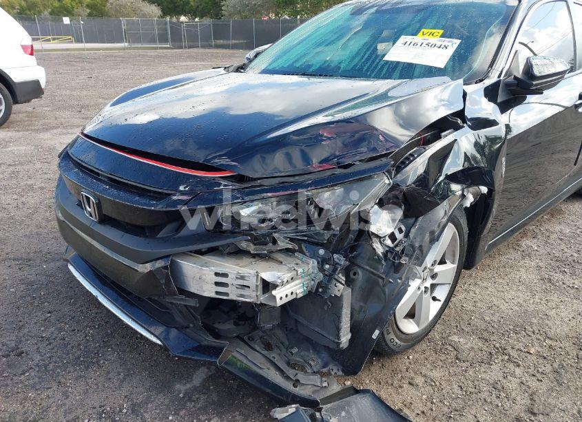 Photo 6 of 2019 Honda Civic LX (VIN 19XFC2F67KE017168)