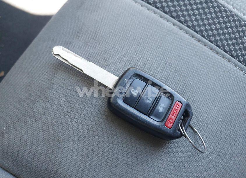 Photo 11 of 2019 Honda Civic LX (VIN 19XFC2F67KE040661)