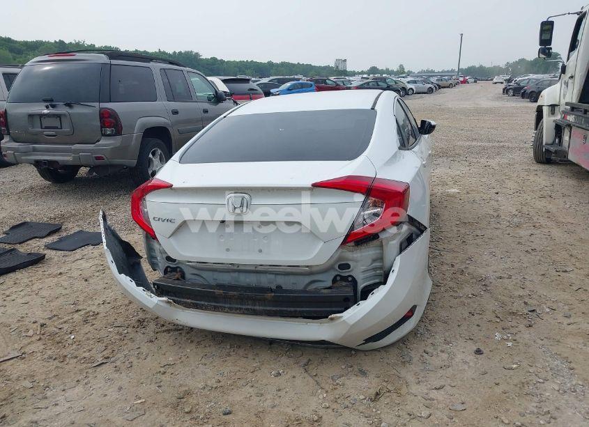 Photo 16 of 2019 Honda Civic LX (VIN 19XFC2F67KE210503)
