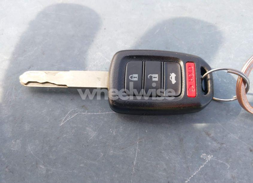 Photo 11 of 2019 Honda Civic LX (VIN 19XFC2F67KE211568)