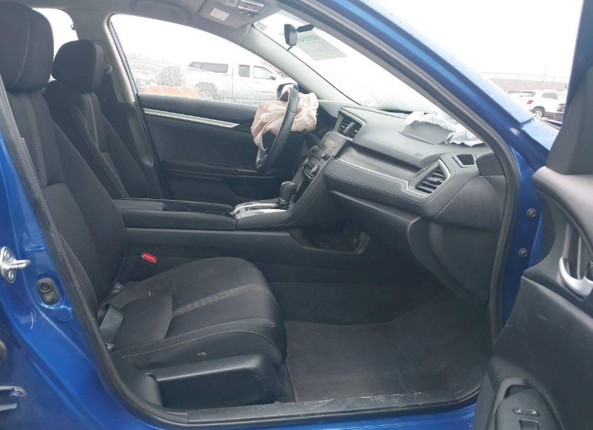 Photo 5 of 2019 Honda Civic LX (VIN 19XFC2F68KE002761)