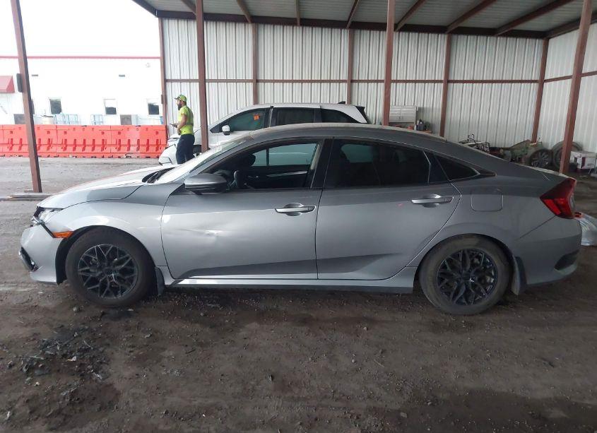 Photo 14 of 2019 Honda Civic LX (VIN 19XFC2F68KE006860)