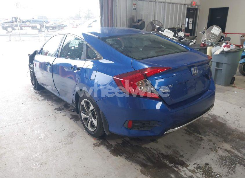 Photo 3 of 2019 Honda Civic LX (VIN 19XFC2F68KE017454)