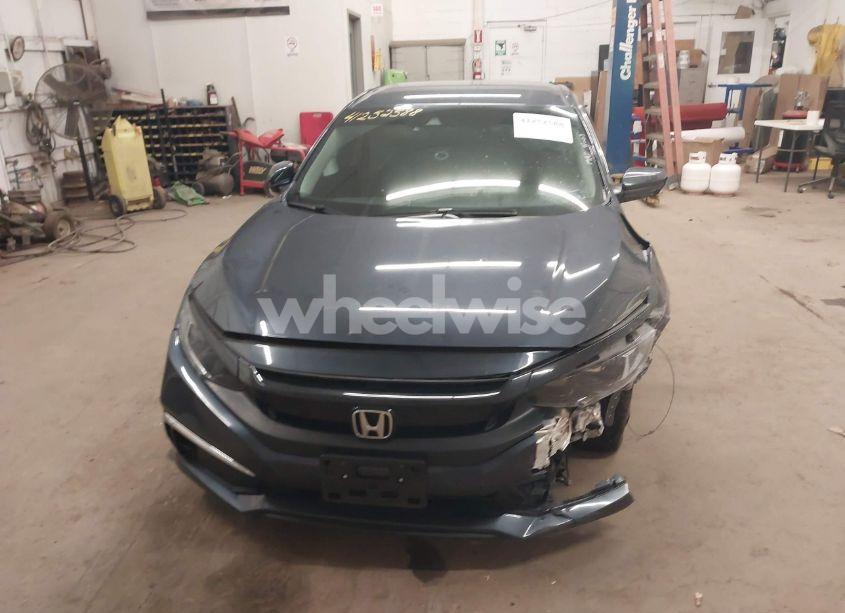 Photo 12 of 2019 Honda Civic LX (VIN 19XFC2F68KE033377)
