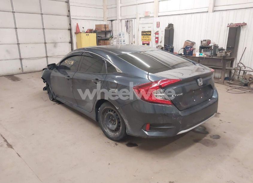 Photo 3 of 2019 Honda Civic LX (VIN 19XFC2F68KE033377)