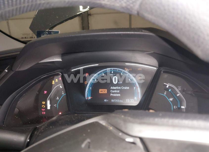 Photo 7 of 2019 Honda Civic LX (VIN 19XFC2F68KE033377)