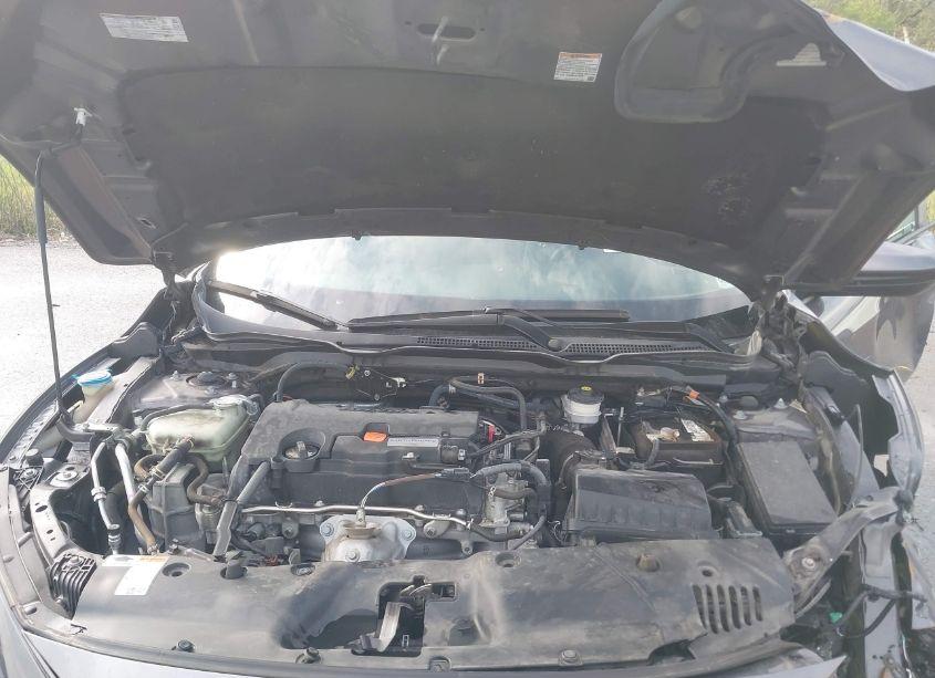 Photo 10 of 2019 Honda Civic LX (VIN 19XFC2F68KE036621)