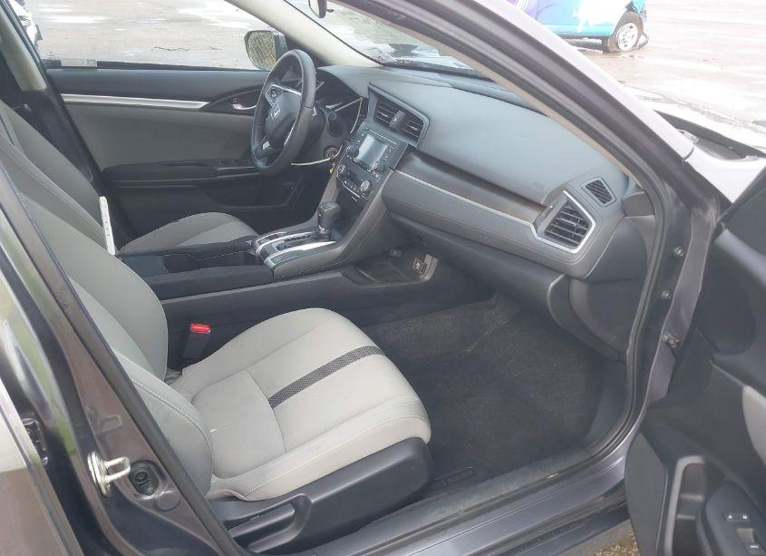 Photo 5 of 2019 Honda Civic LX (VIN 19XFC2F68KE036621)