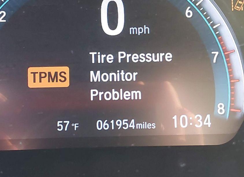 Photo 15 of 2019 Honda Civic LX (VIN 19XFC2F68KE037915)