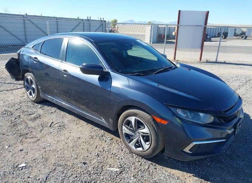 2019 Honda Civic LX (VIN 19XFC2F68KE200949) main photo