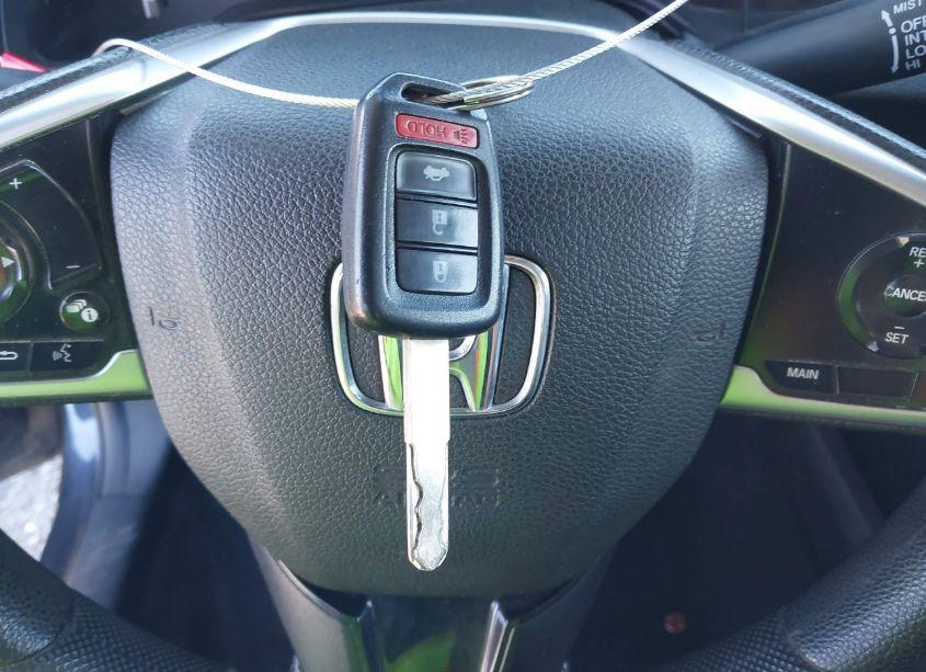 Photo 11 of 2019 Honda Civic LX (VIN 19XFC2F68KE200949)