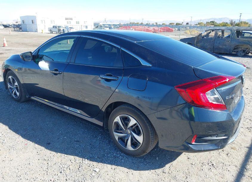 Photo 3 of 2019 Honda Civic LX (VIN 19XFC2F68KE200949)